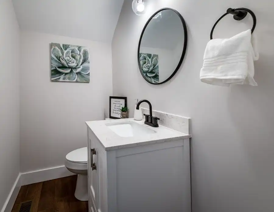 560 Bond Street project photograph 10