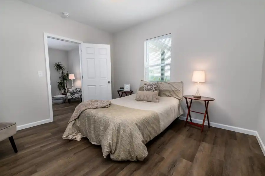 746 Opal Street project photograph 14