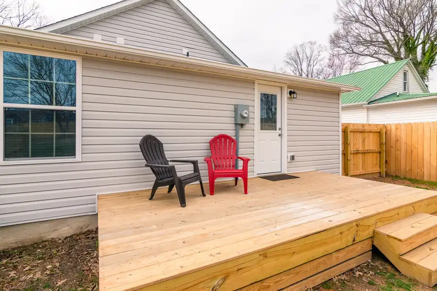 831 Opal Street project photograph 24